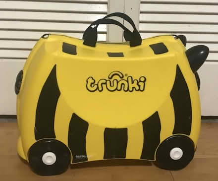 Photo of free kids luggage (Mountain View) #1