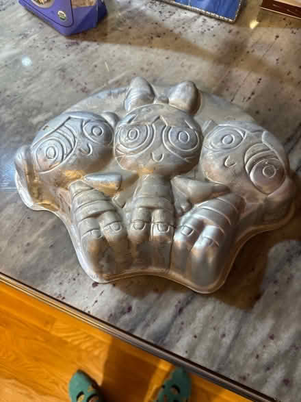 Photo of free Powerpuff girl Wilton cake Pan (South end) #1