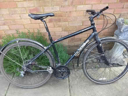 Photo of free Spares/Repair Globe Sport Bike (AL3 behind Waitrose) #1