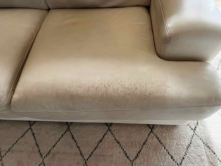 Photo of free Leather lounge suite 2 pieces (Narre Warren East) #4