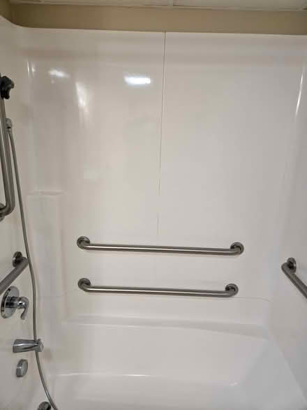 Photo of free Tub surround with handicap handles (12th street ocean city) #3