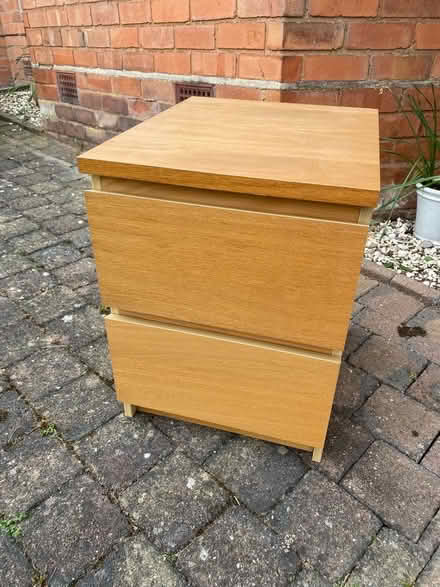 Photo of free Ikea malm smaller drawer unit/bedside table (Northfield B31) #1