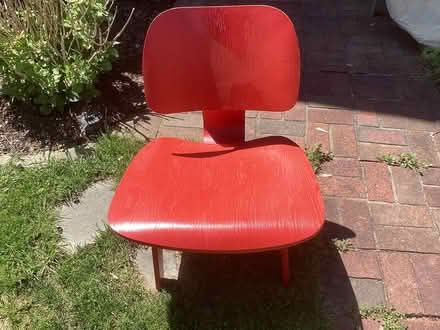 Photo of free Wood chair (Silver spring) #2