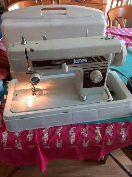 Photo of free Sewing machine (Northcourt OX14) #3