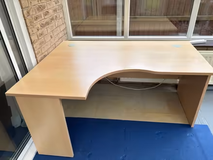 Photo of free Corner desk (Baildon BD17) #2