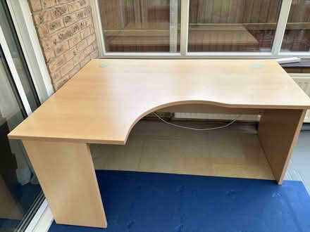 Photo of free Corner desk (Baildon BD17) #2