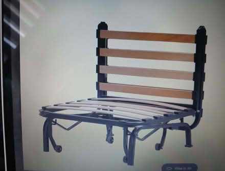 Photo of free lovely comfy clean bed chair and mattress (Monkmoor SY2) #2