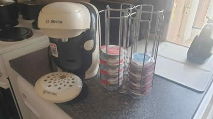 Photo of free BOSCH coffee machine with pods (DN12 Conisbrough) #1