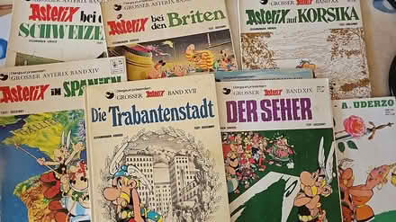 Photo of free Asterix books in German (Wallington) #1