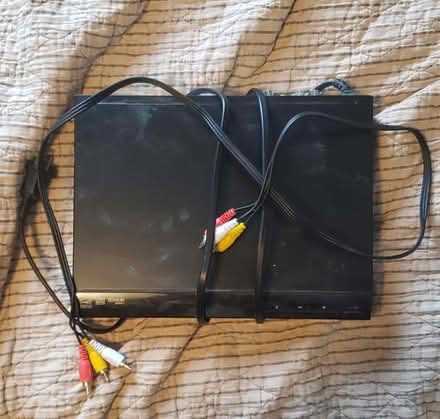 Photo of free DVD player (Kirkwood) #1