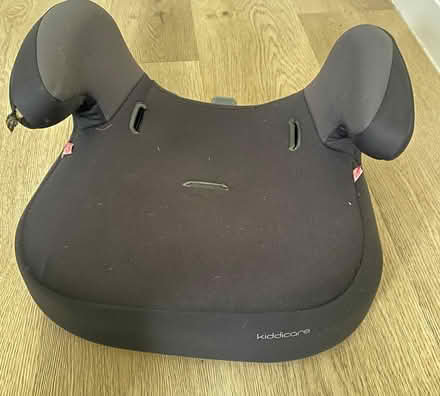 Photo of free Car Booster Seat (Guildford South GU4) #1