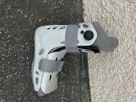 Photo of free Crutches and ‚Aircast‘ single shoe (San Mateo Knolls (El Camino)) #4