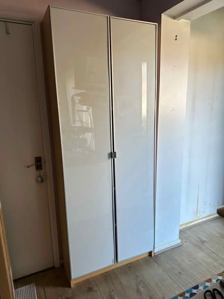 Photo of free 2 x Ikea bookshelf with doors (Abingdon-on-Thames OX14) #3
