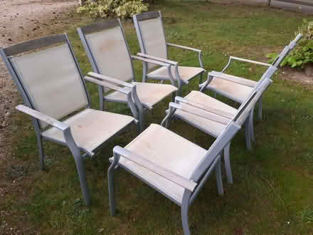 Photo of free 6 wood and metal outside chairs (Lower Shiplake RG9) #2