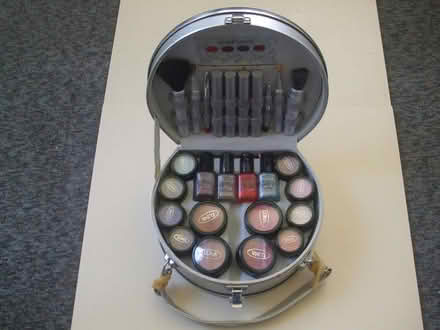 Photo of free Make up attache case (Stretford M32) #1