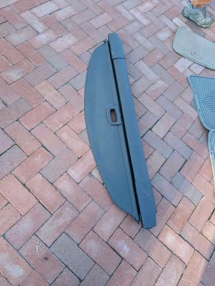 Photo of free glk 350 floor mats and back cover (capitol hill) #2