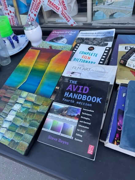 Photo of free Relocating: Misc household items (Toronto) #2