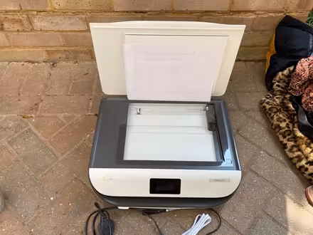 Photo of free HP Printer (CR8) #2