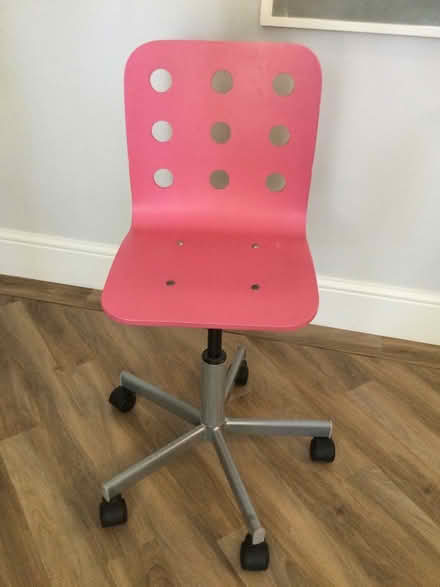Photo of free Desk/Office chair (Sutton Coldfield, Four Oaks) #1