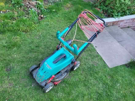 Photo of free Lawnmower- not working (Penn, Wolverhampton WV4) #3