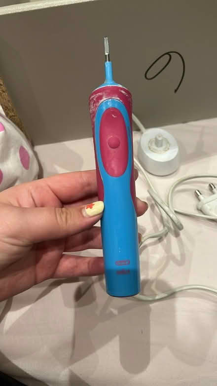 Photo of free Oral B toothbrush (Radlett, WD7) #1