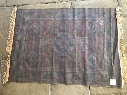 Photo of free Fringed rug - will be binned Weds (Marton) #4