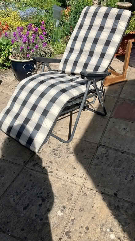 Photo of free Sun lounger (Ross-on-Wye) #1