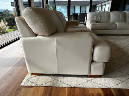 Photo of free Leather lounge suite 2 pieces (Narre Warren East) #2