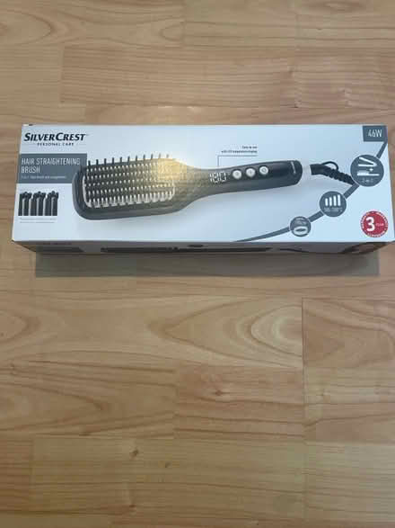 Photo of free Hair Straightening brush (Kirkintilloch G66) #2