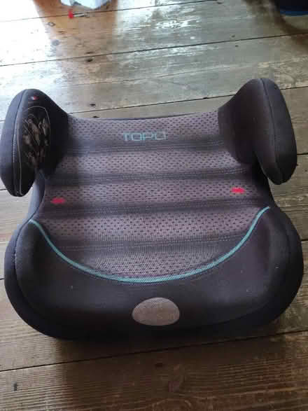 Photo of free Child's car booster seat (Oxford-Freegle CGA OX4) #1