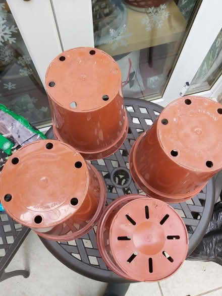 Photo of free Plastic plant pots (Woolton L25) #2