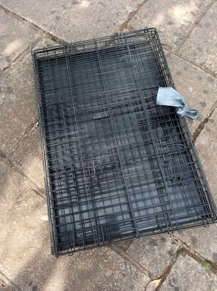 Photo of free Metal dog crate 60cm x 90cm (RG4) #1