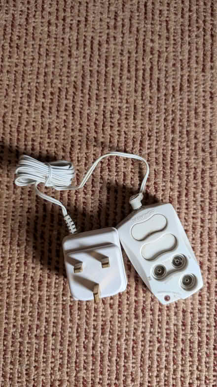 Photo of free TV Aerial splitter (Bowerham LA1) #1