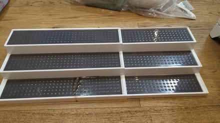 Photo of free OMG expandable in-cupboard shelvin (norbiton KT2) #2