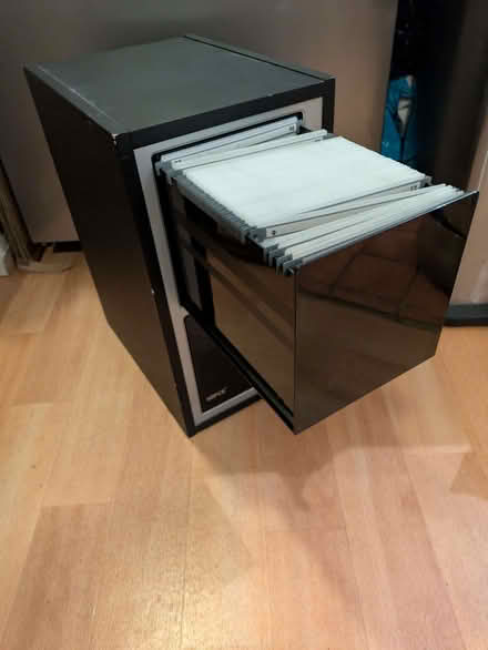 Photo of free Disc storage (GU12) #2