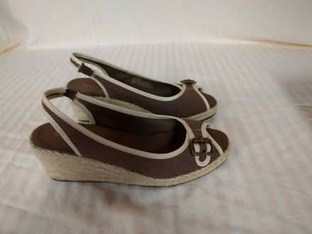 Photo of free Women's Naturalizer Shoes Size 9M (Carlingwood) #2