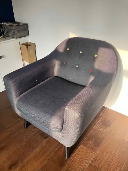 Photo of free Made armchair (HP1) #2