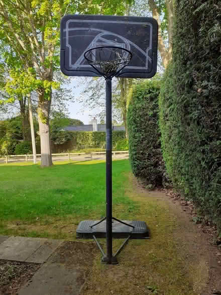 Photo of free Freestanding Basket ball hoop (Lower Shiplake RG9) #1