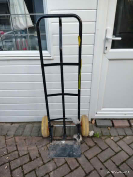 Photo of free Sack Barrow (BN12) #1