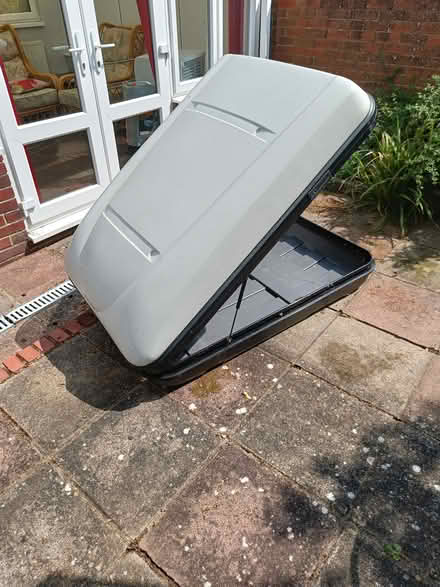 Photo of free Large roof box (Waterlooville West) #2