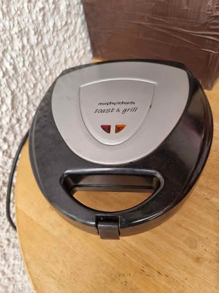 Photo of free Toaster grill, CR0 (Croydon, CR0) #1