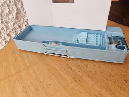 Photo of free Girls pop up pencil case, CR0 (Croydon, CR0) #2