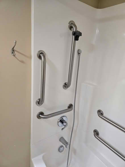 Photo of free Tub surround with handicap handles (12th street ocean city) #2