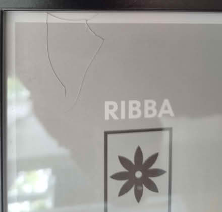 Photo of free Large picture frame (Addiscombe CR0) #3