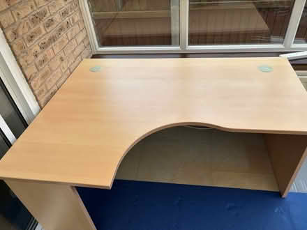 Photo of free Corner desk (Baildon BD17) #4