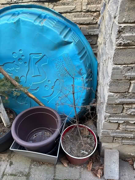 Photo of free Plastic pool 4’, plastic pots (Near Erin Mills Town Centre) #1