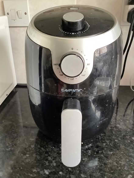 Photo of free Small fully working air fryer (Bluebell Rise Chalford) #2