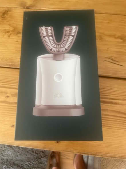 Photo of free UNO Brush never used (Selsey PO20) #2
