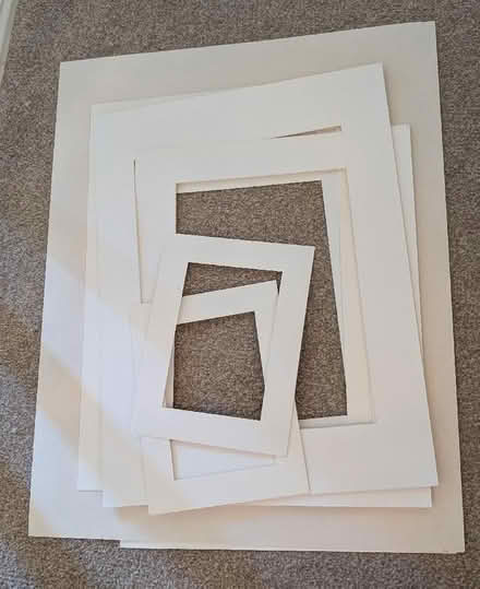 Photo of free Selection of Picture Mounts (ME9) #1