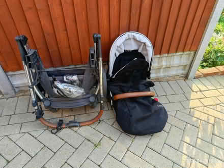 Photo of free Oyster 2 baby style pram (KT17) #1